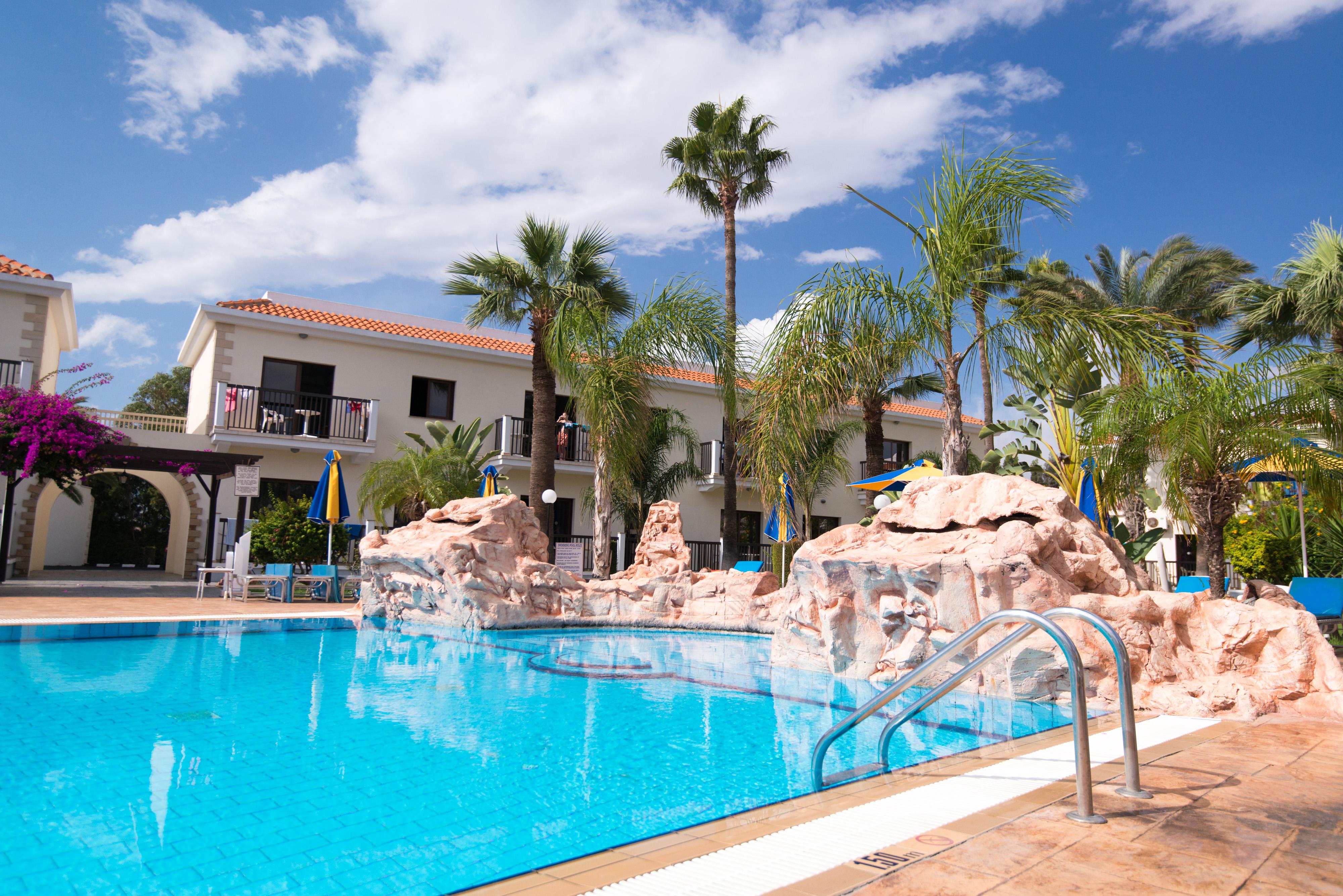 Loutsiana Deluxe Apts Ajía Nápa Kültér fotó