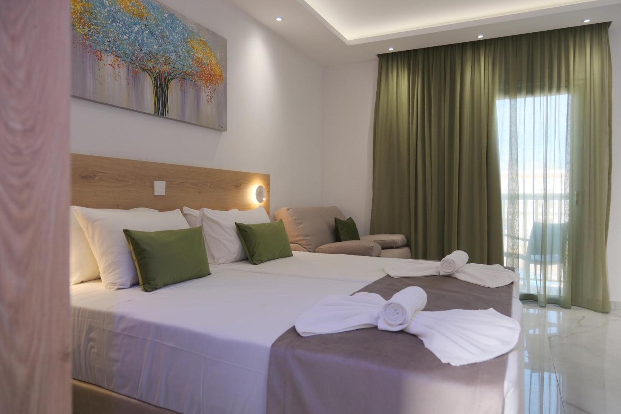 Loutsiana Deluxe Apts Ajía Nápa Kültér fotó